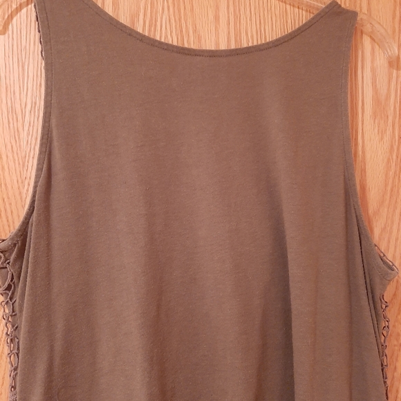 Apt. 9 Olive Green Pieced Crocheted Tank Top Size Large - Picture 9 of 9